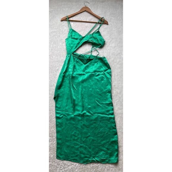 NWOT Zara Blogger’s Favorite Green Asymmetric Cut Out Satin Effect Midi Dress - Picture 14 of 16
